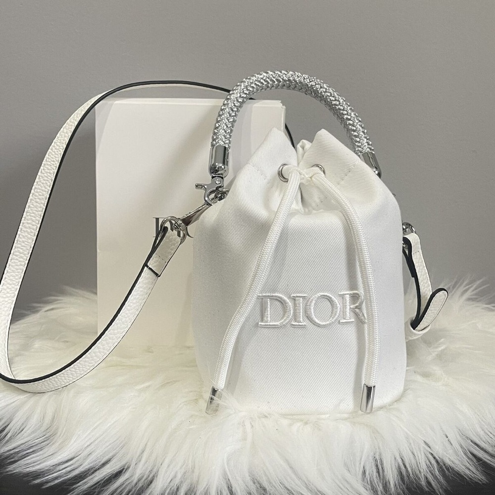 Dior Pouch (no chain)